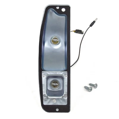 Carcasa luz trasera izquierda E-200 Econoline Van 1969-1974 Foto 1 de 3