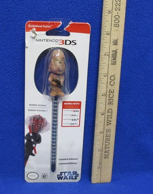 Star Wars Edición Limitada Bobble Head Stylus Nintendo 3DS Edad 6 Años en adelante Nuevo de Lote Antiguo Foto 1 de 2