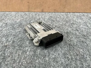 HYUNDAI GENESIS SEDAN 2015-2016 OEM TRANSMISSION COMPUTER ECU DME 5.0L V8 RWD - Picture 1 of 6