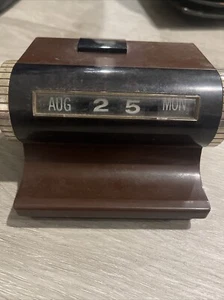 Vintage 1971 Royal London Perpetual Calendar Music Box Spin Flip Day Date Japan - Picture 1 of 4