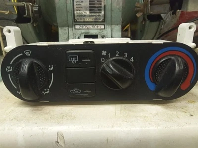 Genuine Nissan Almera Climate Control Unit Heater Control Unit Switch Panel - Image 1 of 4