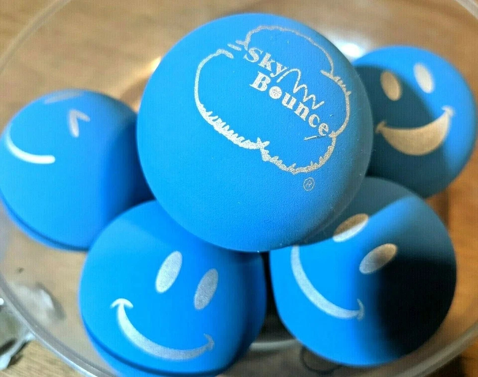 Bola de goma Sky Bounce CARA SONRIENTE AZUL raqueta de balonmano buscar 6 unidades (Taiwán) Foto 1 de 1