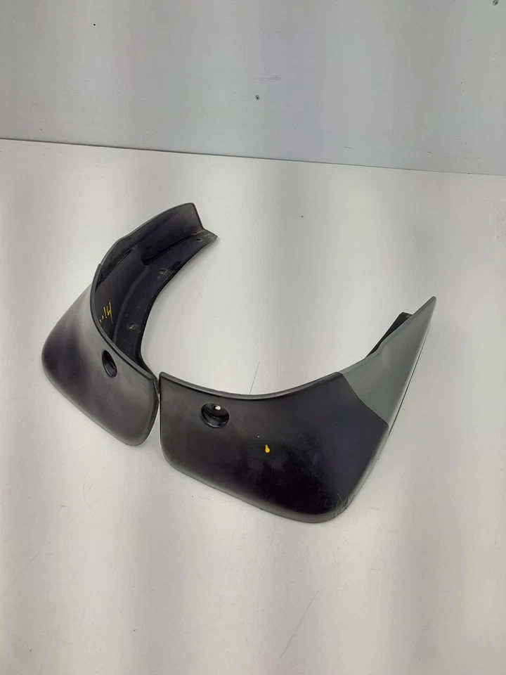 Protector contra salpicaduras de guardabarros trasero izquierdo y derecho Lexus Rx300 2001-2003 OEM 7662648010 Foto 1 de 4