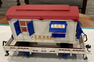 LGB...Circus Wagon on 4 wheel Flat Car...Kadee couplers..Metal Wheels - Picture 1 of 6