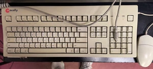 Vintage Macally MK 105X Apple ADB Keyboard with cord and mouse - Picture 1 of 2