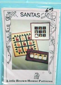 Patrones de Little Brown House ""Santas"" 3 edredones pequeños reno de Navidad - Imagen 1 de 3
