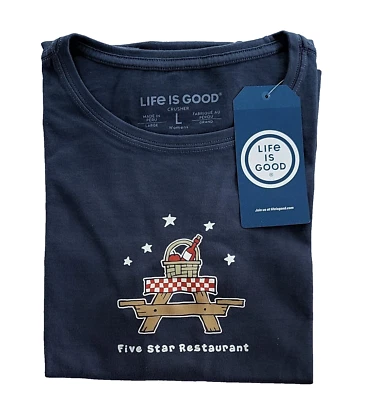 Life Is Good SS Camisa Trituradora Camiseta RESTAURANTE CINCO ESTRELLAS Pecho de Picnic43 pulgadas Para Mujer L Foto 1 de 4
