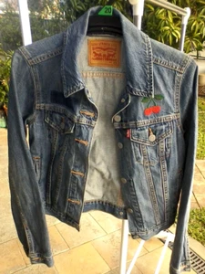 VINTAGE LEVI DENIM JACKET - MADE IN CHINA - SIZE XS - Picture 1 of 9