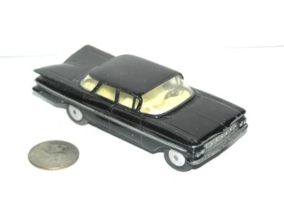 Juguetes Corgi Chevrolet Impala de colección **LUZ BLANCA ESPECIAL** Foto 1 de 4