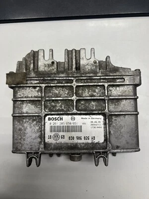 ✅ Centralina Motore Orig VW Golf III 3 0261203650/651 030906026AB BOSCH - Immagine 1 di 4