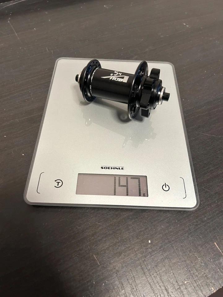 NUEVO Buje delantero Acros 54 32H, 100x9mm QR negro 6 pernos NUEVO Foto 1 de 4