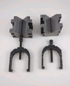 PAIR OF STARRETT 568 V-BLOCKS, WITH CLAMPS USA - Picture 1 of 14