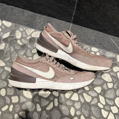 Nike Niños Waffle One DC0481-601 Rosa Oscuro Blanco Tenis Zapatos Talla 3.5Y *MANCHAS Foto 1 de 4