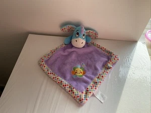 Posh Paws Regenbogen Disney Baby Bettdecke Eeyore Winnie the Pooh Blankie Doudou - Bild 1 von 7