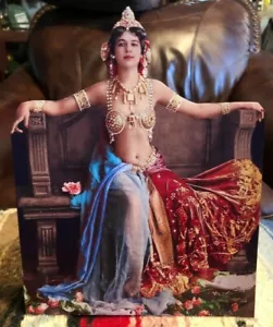 Mata Hari "World War 1 Spy" Color Figure Tabletop Display Standee 9 1/2" Tall - Picture 1 of 2