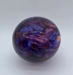 Pyromania Glas Studio Oregon mundgeblasene Floatkugel lila blau signiert 5 Zoll - Bild 1 von 6