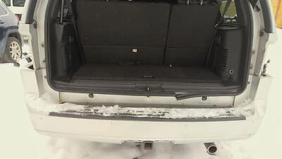 11 LINCOLN NAVIGATOR Rear BumperScuffs/Scratches 119" Wb Ingot Silver Metallic — 第 1/3 张图片