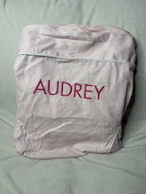 Silla Pottery Barn Kids Size Anywhere perla con cubierta de sarga blanca “Audrey” Foto 1 de 3
