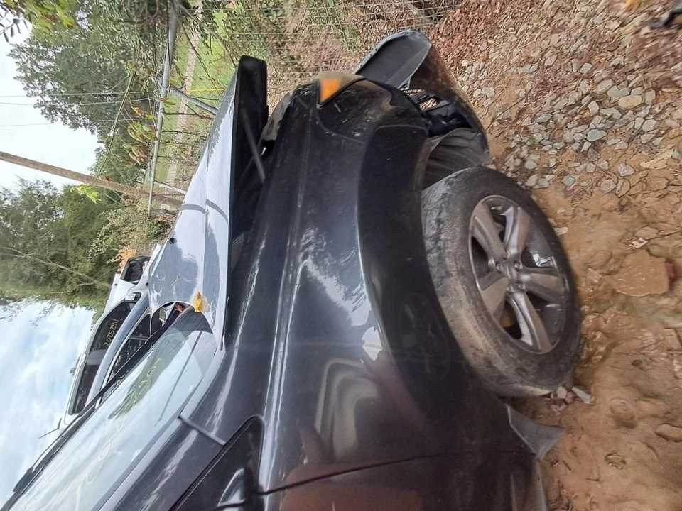 (LOCAL PICKUP ONLY) Passenger Right Fender Fits 07-13 MDX 2615401 - Image 1 of 1