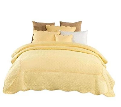 Tache 绗缝扇贝毛茸茸 Matelasse 床罩大号黄色 — 第 1/4 张图片