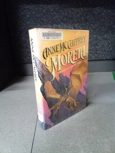 Moreta: Dragonlady Of Pern Anne McCaffrey 1983 1st Edition 1st Printing - Picture 1 of 13