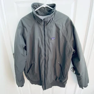 Patagonia Mantel Jacke Herren Gr. XXL dunkelgrau Baggies Full Zip Bomber Wandern - Bild 1 von 6