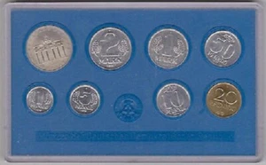 DDR DDR OSTDEUTSCHLAND 1979 POSTFRISCHER SATZ REGIERUNGSVERPACKUNG (8 MÜNZEN) BANKFRISCH - Bild 1 von 2