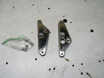Suportes de pé 1982 Suzuki GS650G GS650GL GS650 - Imagem 1 de 4