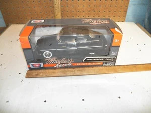 2021 MOTORMAX TIMELESS LEGENDS Black 1949 Mercury Coupe 1:24 Scale Diecast - Picture 1 of 7
