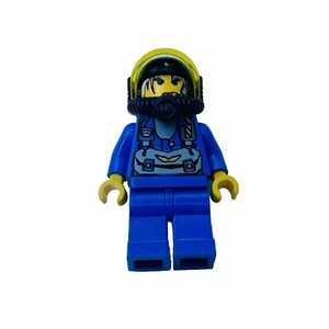 Lego Jet - Trans-Light Yellow Visor - Picture 1 of 1