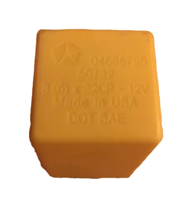 #04686795 Town Country, amarillo 9 pines, módulo de relé intermitente de señal de giro 1996-2000 Foto 1 de 3