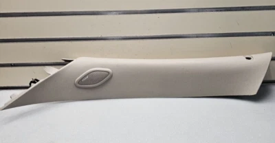 🔥07-13 Silverado Sierra A Pilar Techo Moldura IZQUIERDO Driver Speak GRIS CLARO P2 Foto 1 de 4