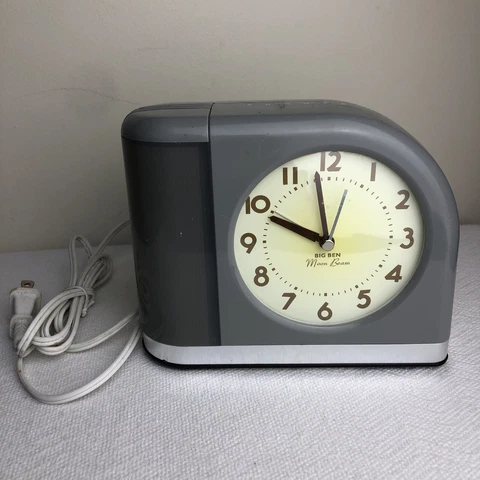 Original Westclox Big Ben Moon Beam Clock Retro Style Light/Sound Alarm 43000X Cover