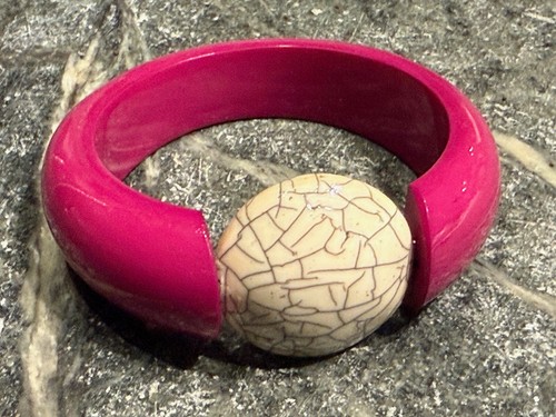 OFF WHITE Bracciale vintage anni 70 viola e bianco sporco lucite