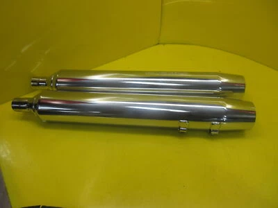 OEM TAKE OFF HARLEY DAVIDSON TRI GLIDE CHROME MUFFLER SILENCER PIPE SET PAIR  - Image 1 of 4