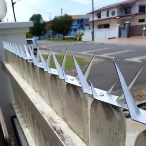 Galvanized Anti-Climb Wall Fencing Spikes Type2 (5pcs) 3 DAYS DELIVERY !!! - Picture 1 of 7