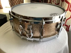 1970s Fibes 5.5x14 SFT 690 Restored Snare drum, gorgeous cond! - Picture 1 of 7