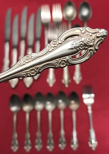 20 Pc 1965 SILVER ARTISTRY Silverplated FORKS KNIVES SPOONS by Community - Picture 1 of 4