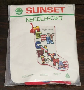 Vintage 1982 SUNSET Needlepoint Kit, MERRY CHRISTMAS Stocking Kit STARTED *READ - Imagen 1 de 14