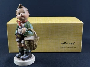 Goebel Hummel "Kleiner Helfer" #239 TMK-5 Junge mit Korb W. Germany Figur - Bild 1 von 12