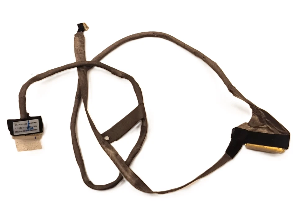 nappe ecran (lcd cable) - Toshiba Satellite C660 - DC020011Z10 - Testée OK - Photo 1/1