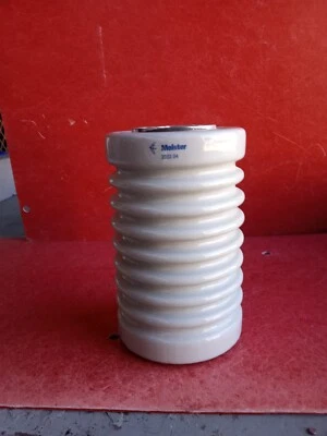 A20-4 15 KV AISLANTES PORCELANA 7.5H 4.25 DIAM BIL 110KV NUEVOS Foto 1 de 3