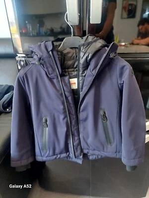 Piumino INVICTA 4 anni Bambino Pari Al Nuovo  - Immagine 1 di 4