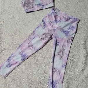 GAIAM Workout Set. XS Capri Leggings und Sport BH TOP ZUSTAND - Bild 1 von 6