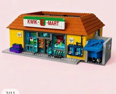 Moc 2218pcs KWIK-E-Mart Building Block Set Diy Bricks Set Used - Image 1 of 4