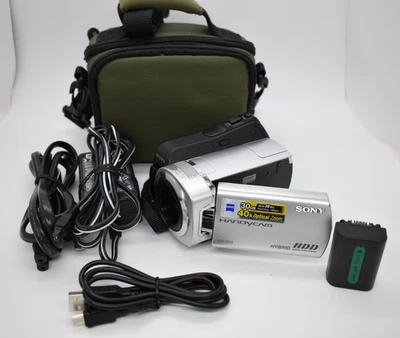 Sony Handycam DCR-SR45 Handheld Camcorder 30GB HDD Nightshot Bundle - Tested - Image 1 of 4