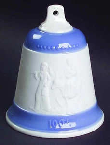 Goebel Janet Robson Christmas Bell Flight Into Egypt - With Box 845895 - Picture 1 of 1