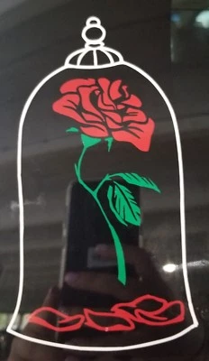 Calcomanía/pegatina de vinilo para ventana de coche Bella y la Bestia de Disney Foto 1 de 2