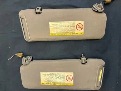 99 00 01 TOYOTA SOLARA GREY SUNVISORS SUN VISORS ILLUMINATED EXTENSION w CLIPS - Image 1 of 4