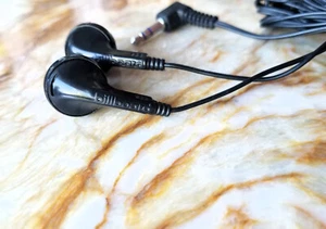 Vintage BILLBOARD 3.5 mm Wired Stereo Headphone Earbuds - Picture 1 of 2